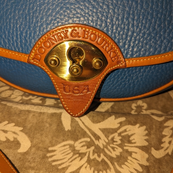Vtg Dooney & Bourke Cavalry Trooper French Blue and British Tan Vintage Rare - Picture 2 of 7